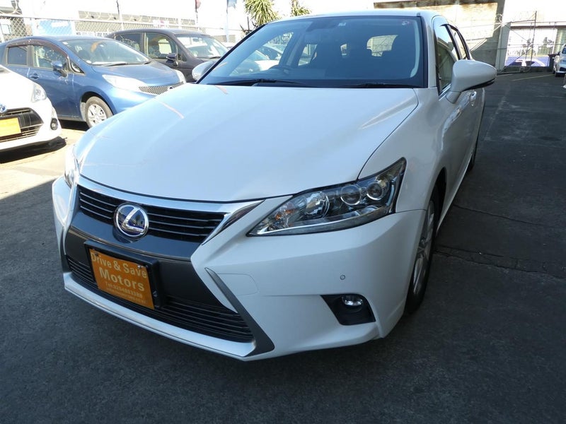 2017 Lexus CT 200h Carousel 8