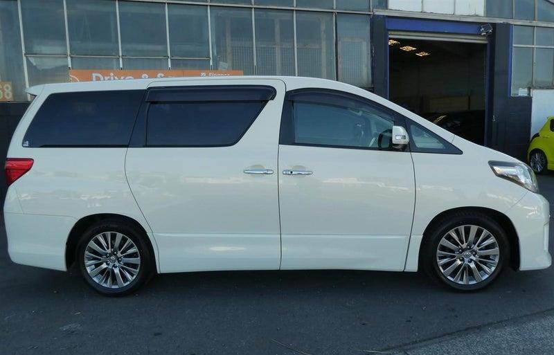 2014 Toyota Alphard 240S TYPE GOLD II Carousel 2