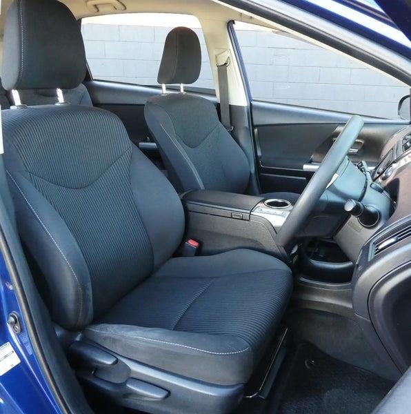 2017 Toyota Prius ALPHA S Carousel 11
