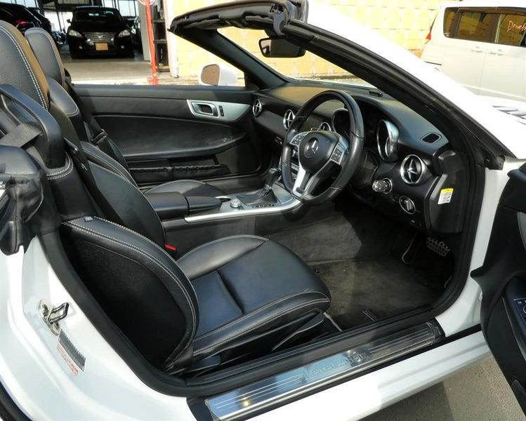 2014 Mercedes-Benz SLK 200 Carousel 13