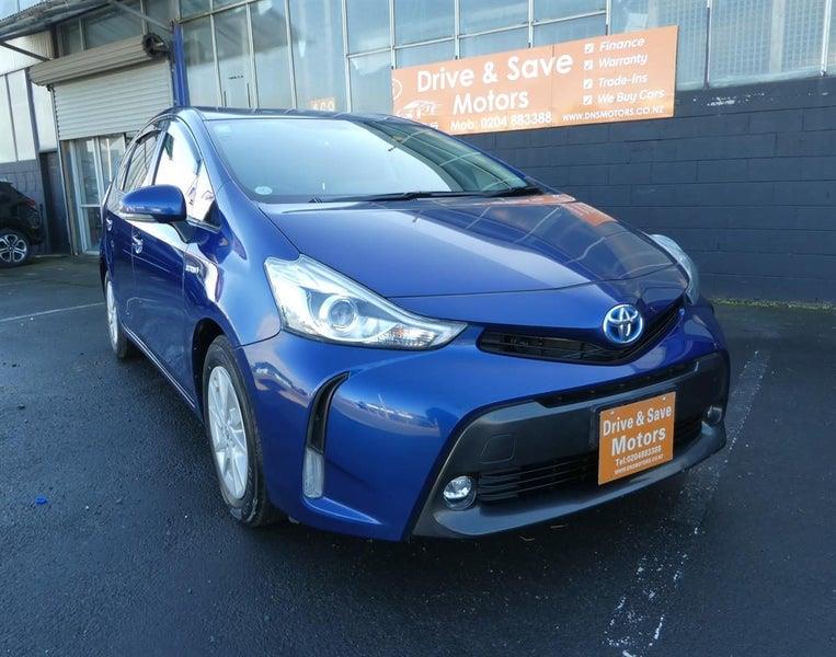 2017 Toyota Prius ALPHA S Carousel 1