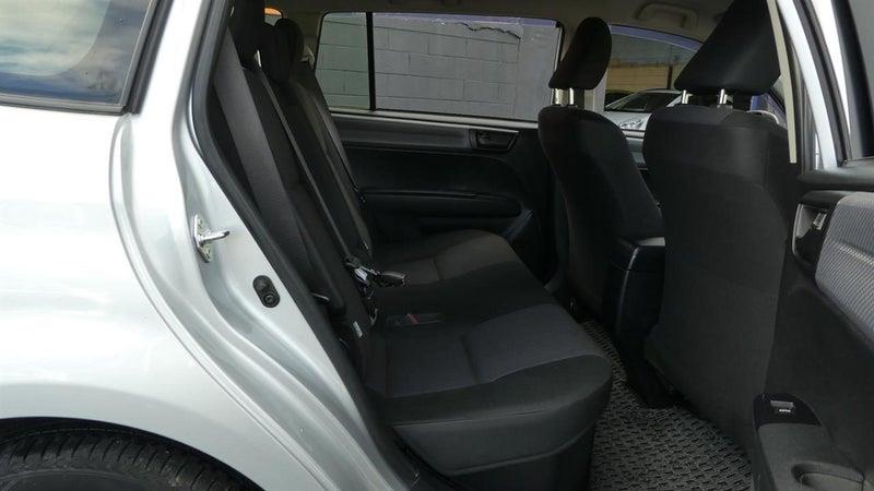 2015 Toyota Corolla FIELDER HYBRID Carousel 11