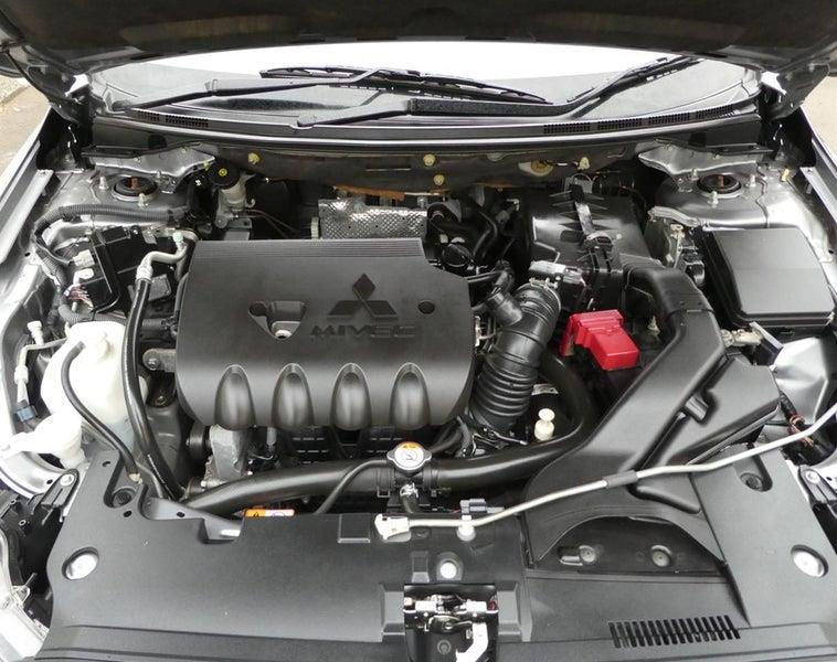 2013 Mitsubishi Galant FORTIS SUPER EXCEED Carousel 18