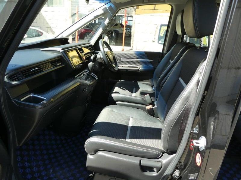 2016 Honda Step Wagon SPADA Carousel 15