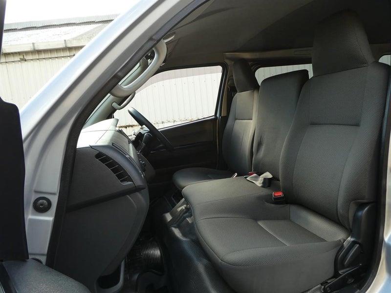 2021 Toyota Hiace Carousel 19