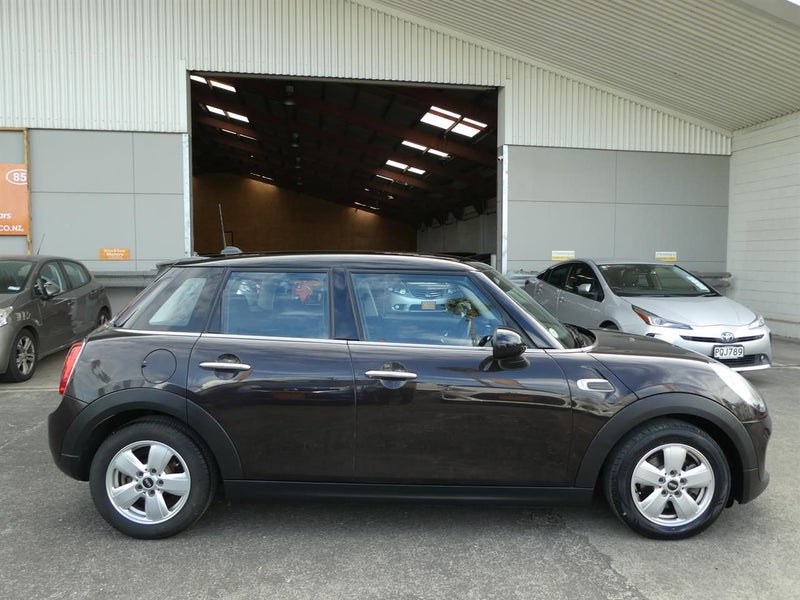 2015 MINI Cooper Carousel 2