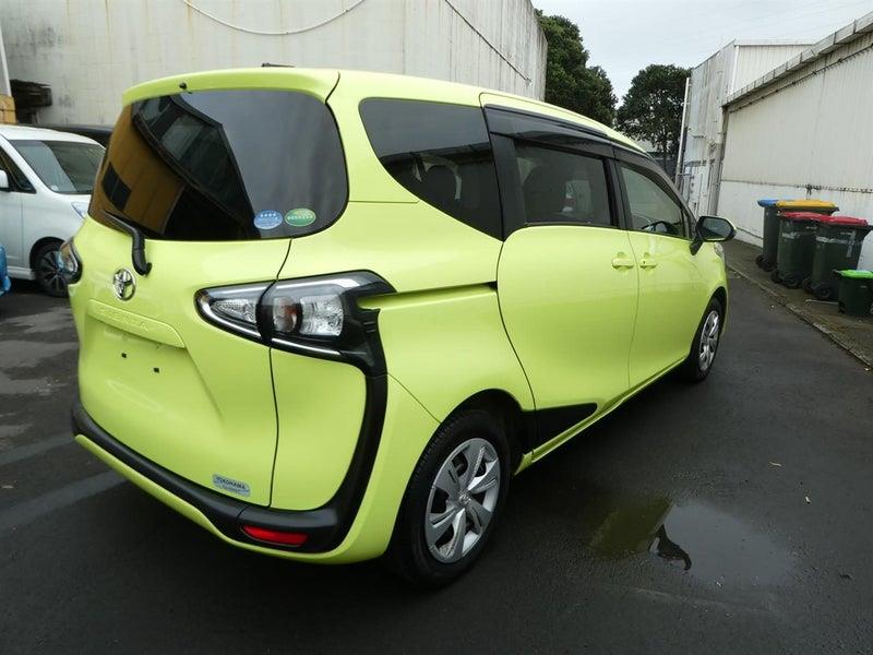 2019 Toyota Sienta 1.5L Petrol 5 Seater! Carousel 3