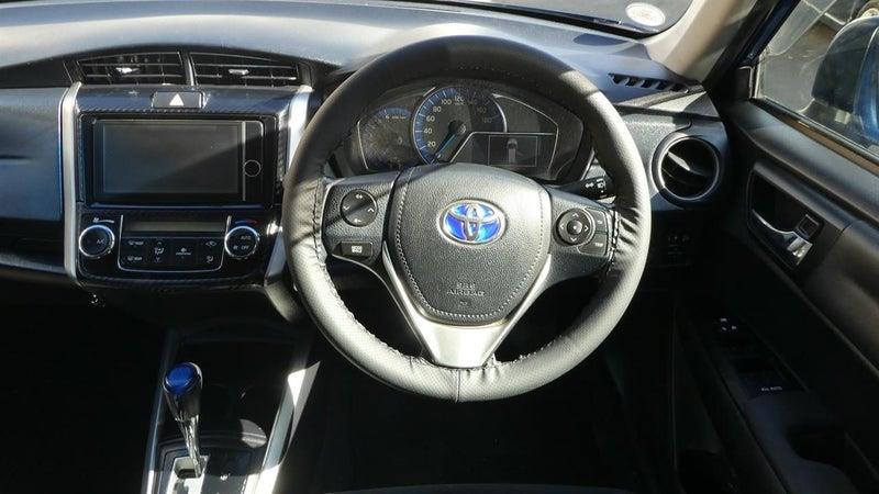 2014 Toyota Corolla FIELDER HYBRID G Carousel 10