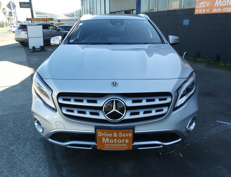 2017 Mercedes-Benz GLA 220 4 MATIC Carousel 8