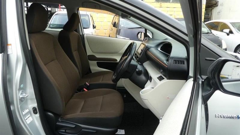 2017 Toyota Sienta Hybrid G 6 Seats!PUSH START! Carousel 10