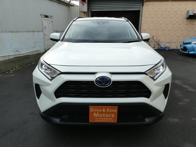 2019 Toyota RAV4 HYBRID Carousel 8