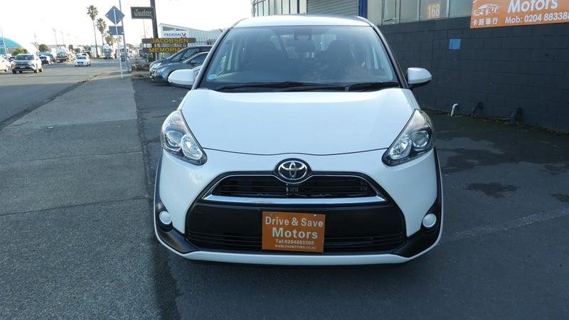 2016 Toyota Sienta 7 seater Carousel 7