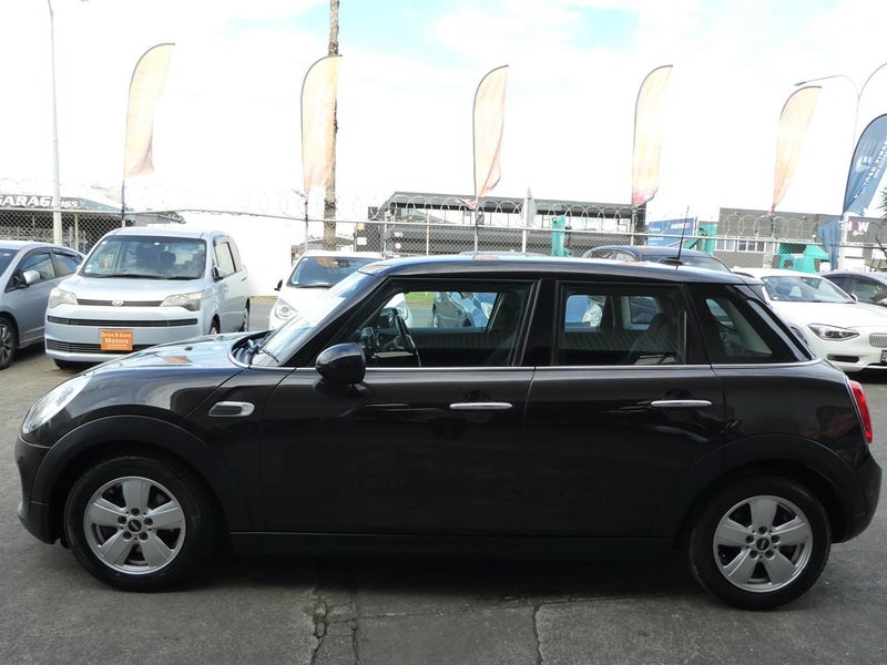 2015 MINI Cooper Carousel 7