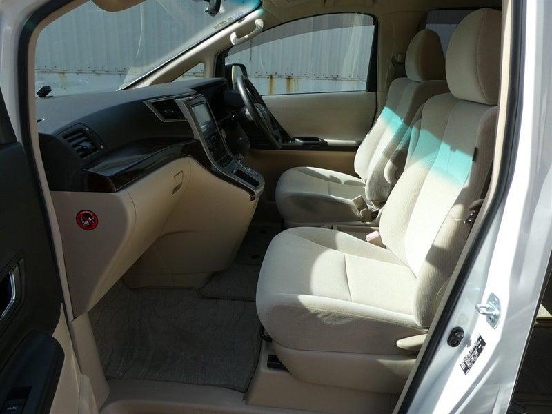 2014 Toyota Alphard 240X Carousel 18