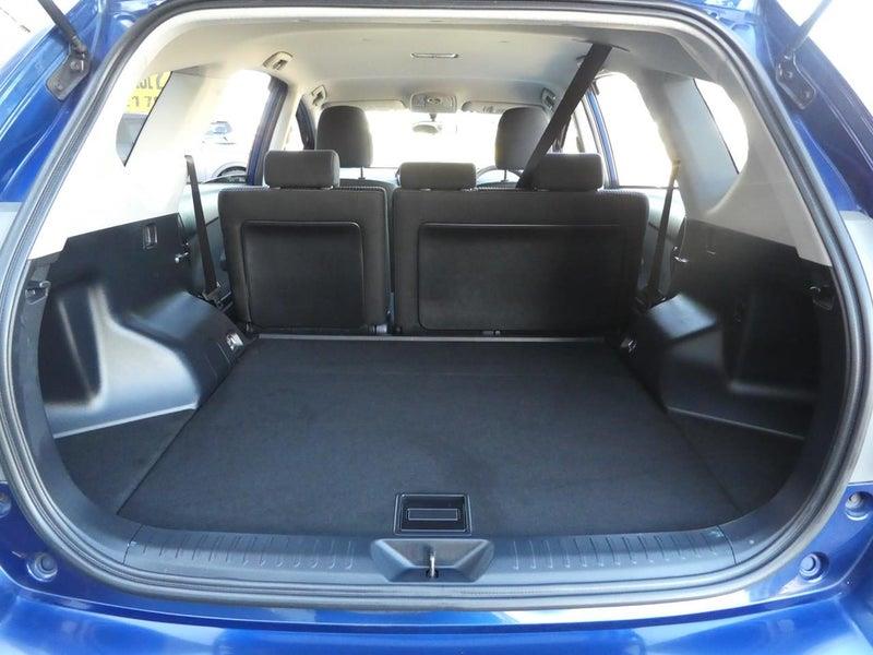 2017 Toyota Prius ALPHA S Carousel 14