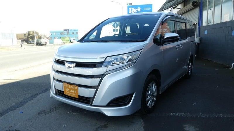 2021 Toyota Noah HYBRID 7 SEATER Carousel 7