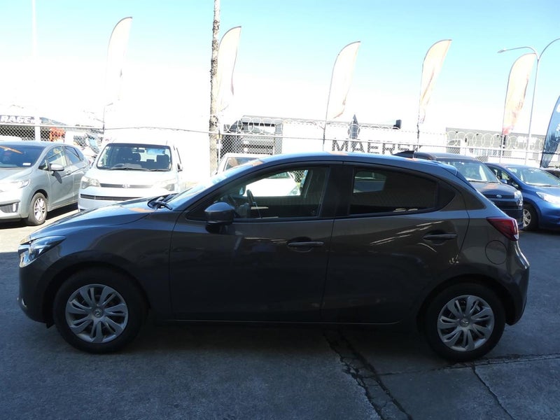 2018 Mazda Demio Carousel 7