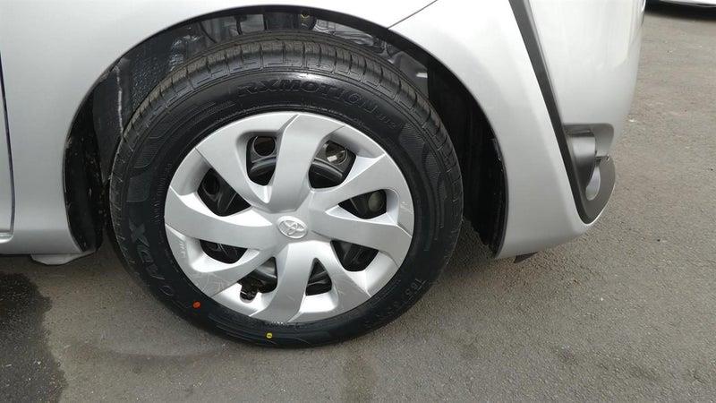 2017 Toyota Sienta Hybrid G 6 Seats!PUSH START! Carousel 8