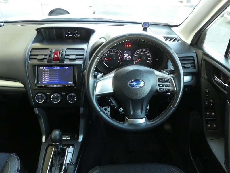 2014 Subaru Forester 2.0XT EYESIGHT Carousel 16