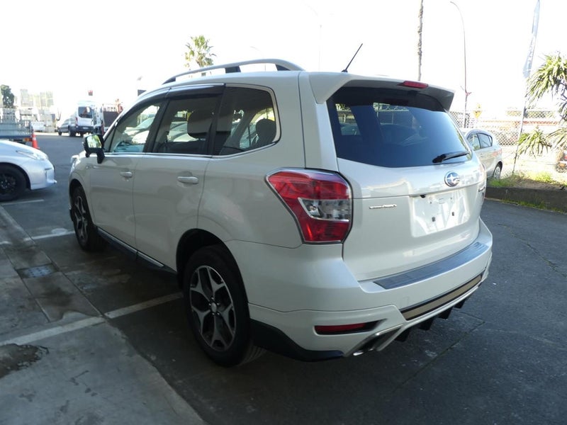 2014 Subaru Forester 2.0XT EYESIGHT Carousel 5