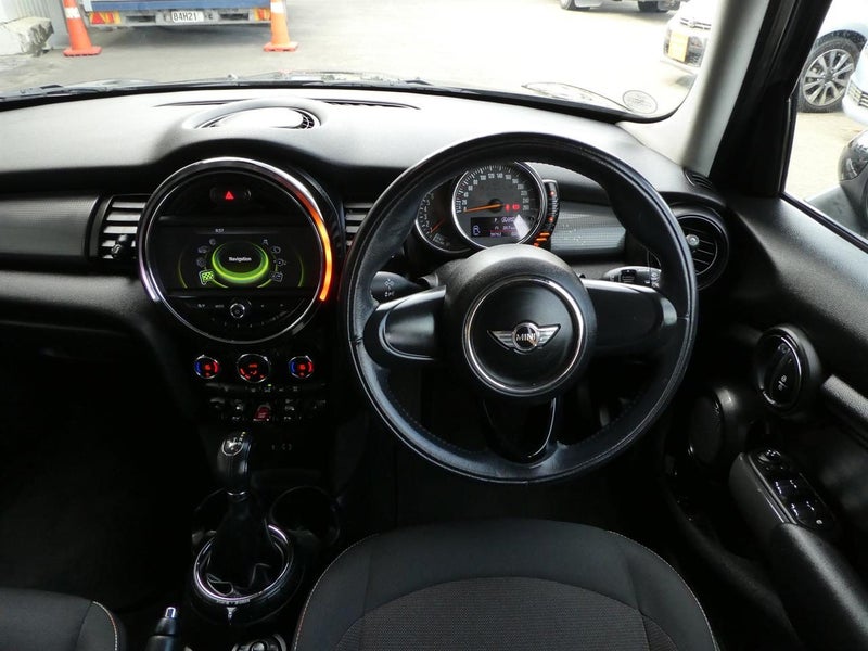 2015 MINI Cooper Carousel 13
