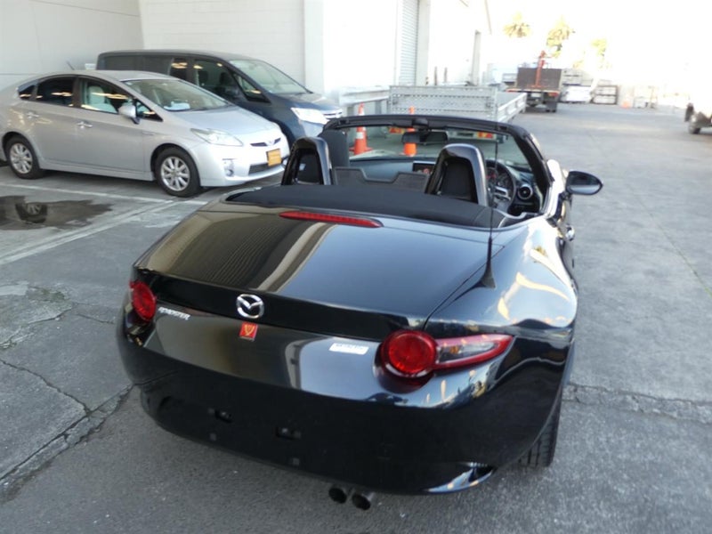 2016 Mazda Roadster S SPECIAL PACKAGE Carousel 12