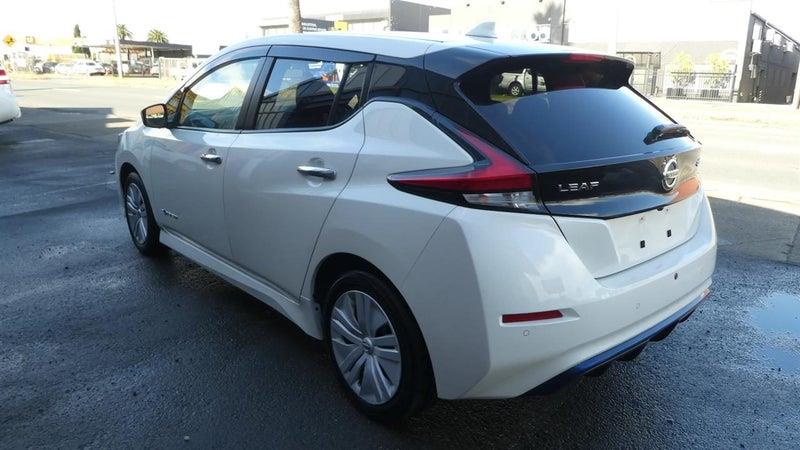2021 Nissan Leaf S Carousel 5