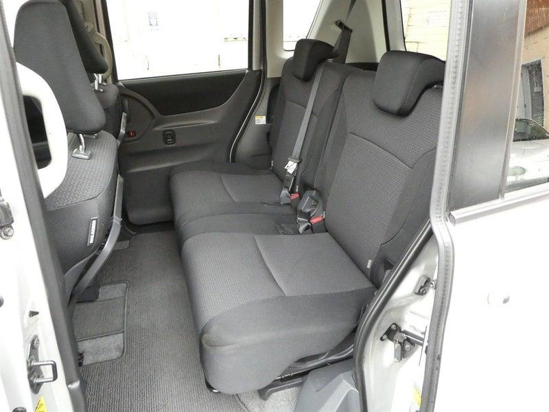 2014 Mitsubishi Delica D2 X Carousel 16