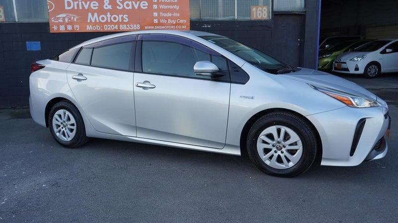 second hand 2019 Toyota Prius HYBRID for sale NZ Collage 1