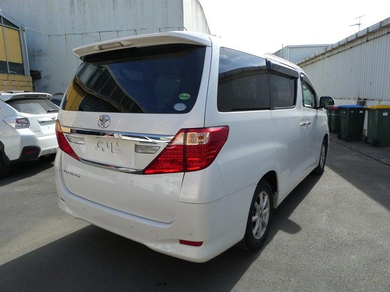 2014 Toyota Alphard 240X Carousel 3