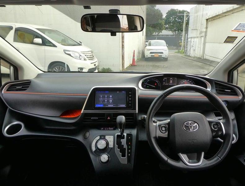 2015 Toyota Sienta HYBRID G 7 PERSON Carousel 17