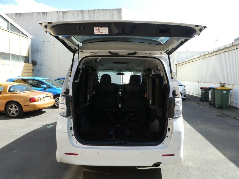 2014 Toyota Vellfire Z GOLDEN EYES II Carousel 12