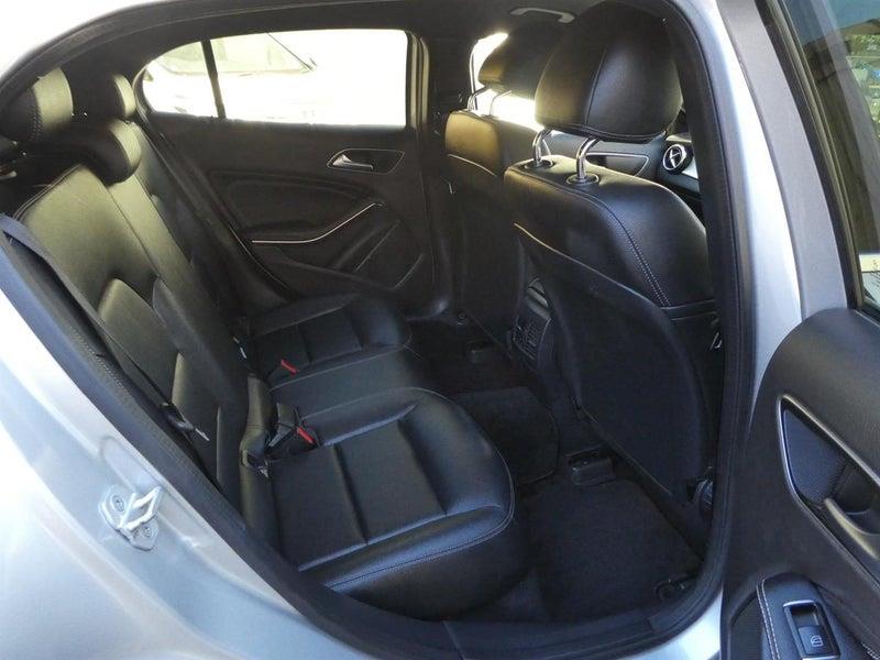 2017 Mercedes-Benz GLA 220 4 MATIC Carousel 11