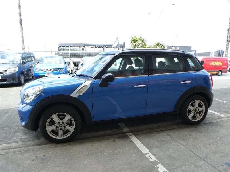 2013 MINI Cooper CROSS OVERCOUNTRYMAN Carousel 8