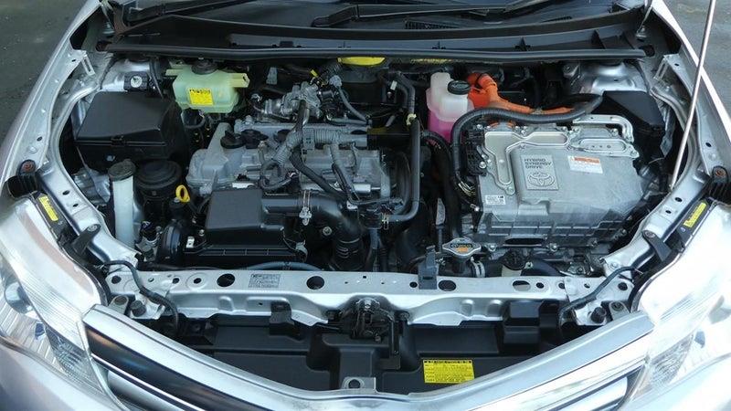 2013 Toyota Corolla FIELDER HYBRID Carousel 19