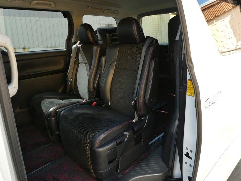2014 Toyota Vellfire Z GOLDEN EYES II Carousel 16