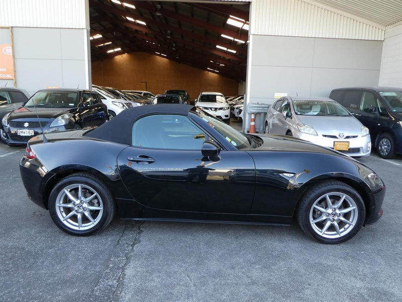 2016 Mazda Roadster S SPECIAL PACKAGE Carousel 1