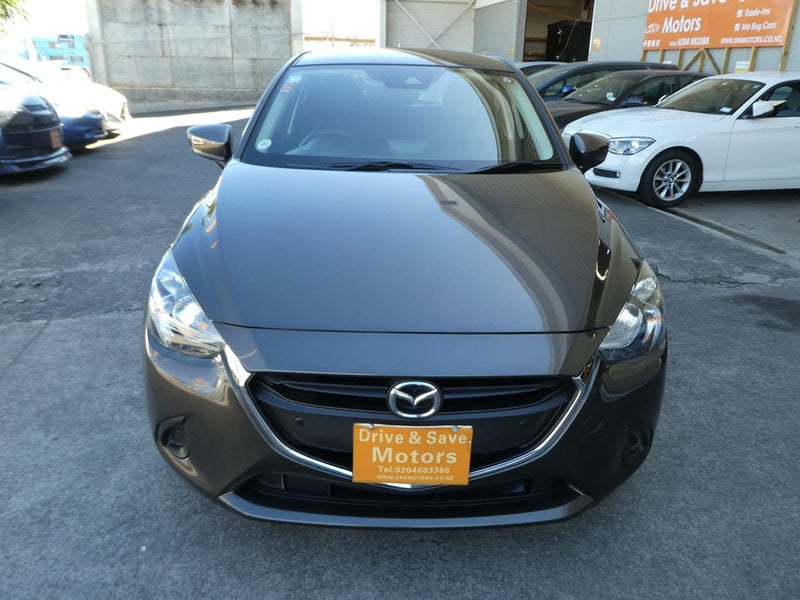 2018 Mazda Demio Carousel 9