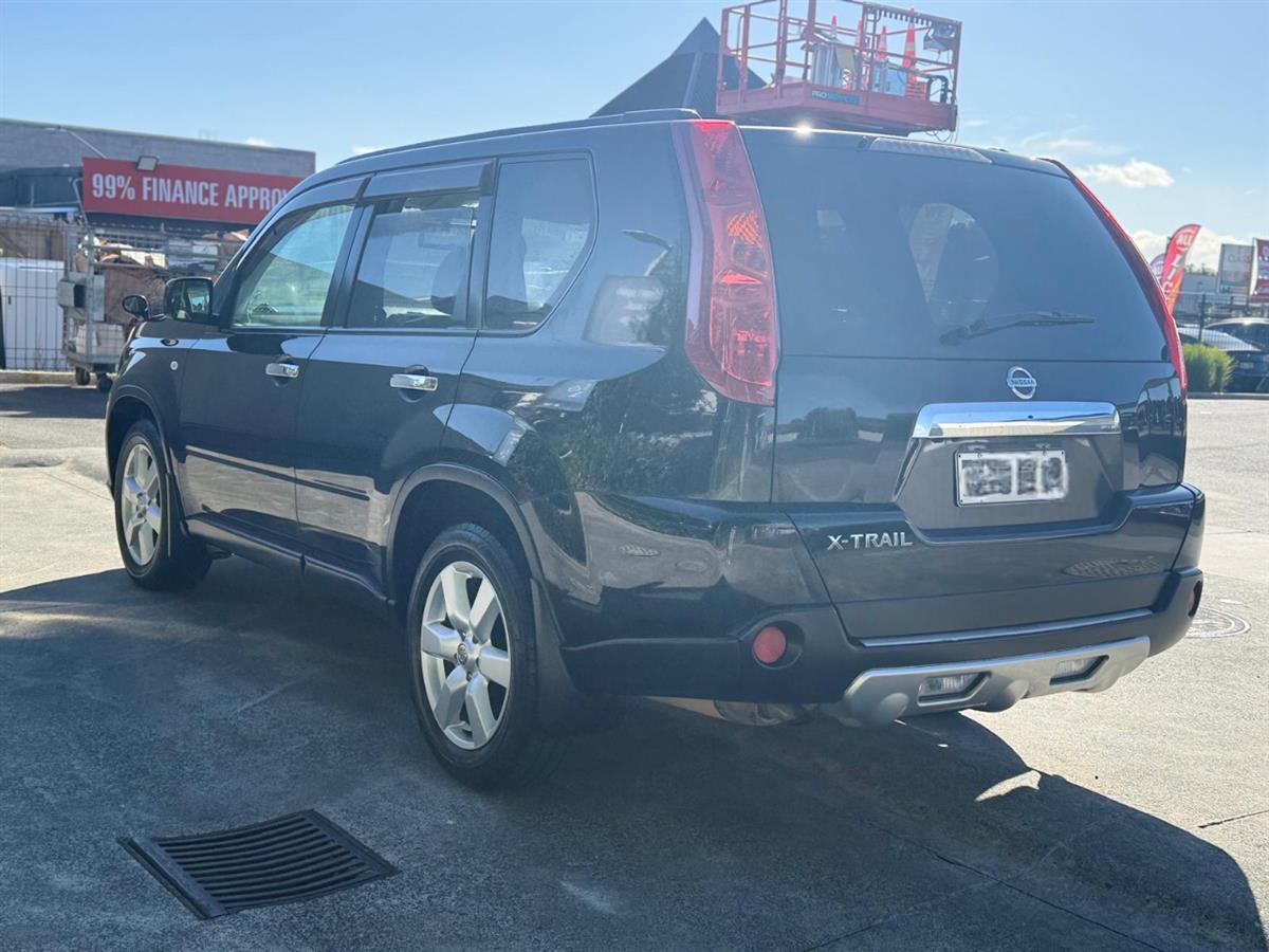 2009 Nissan X-Trail Carousel 6