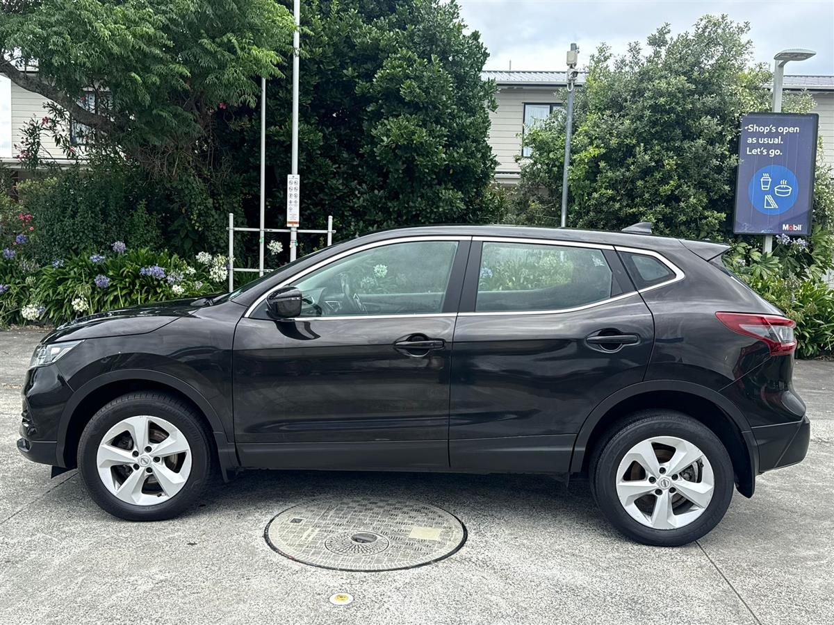 2021 Nissan Qashqai ST 2.0P/CVT Carousel 4
