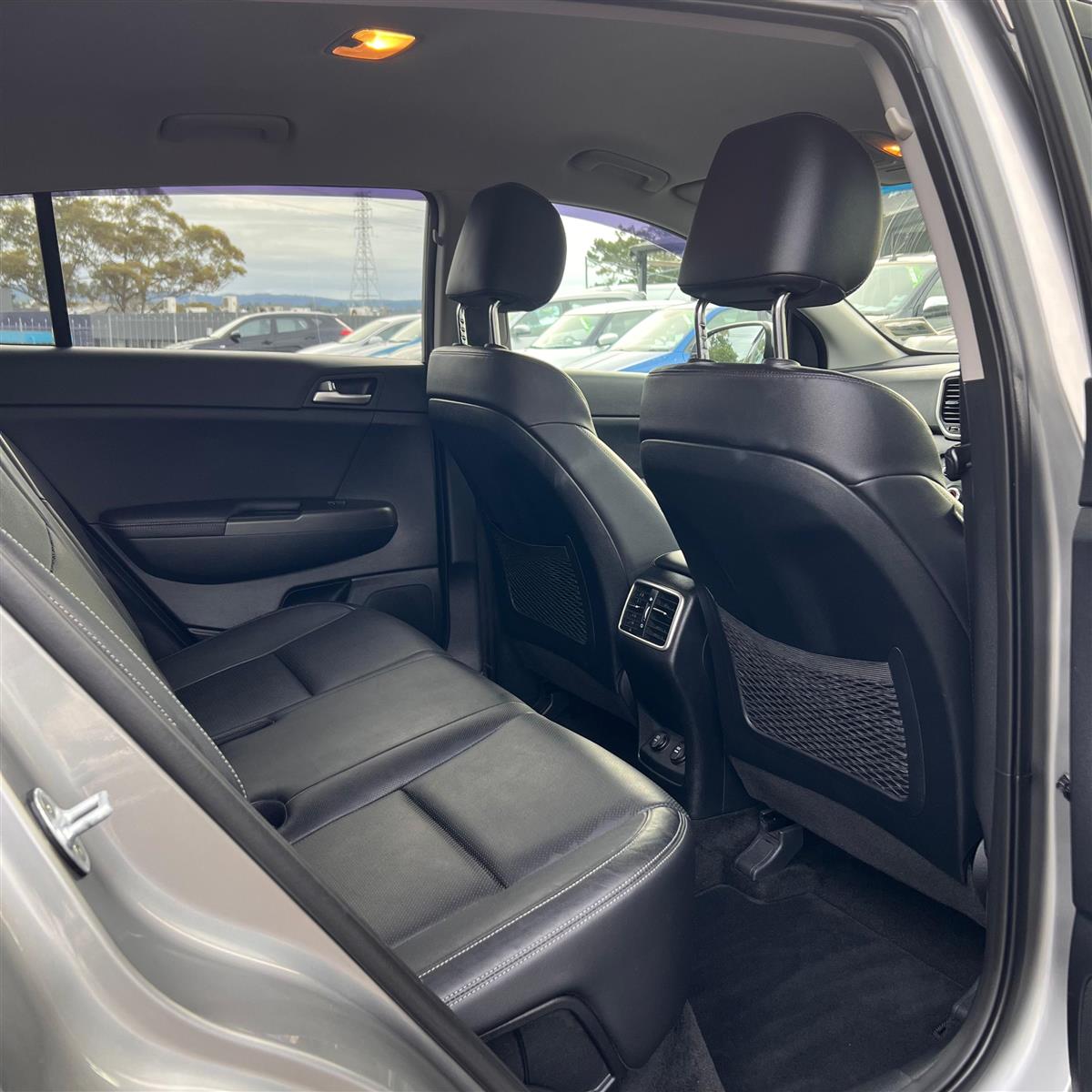 2019 Kia Sportage EX 2.4P/4WD/6AT Carousel 13