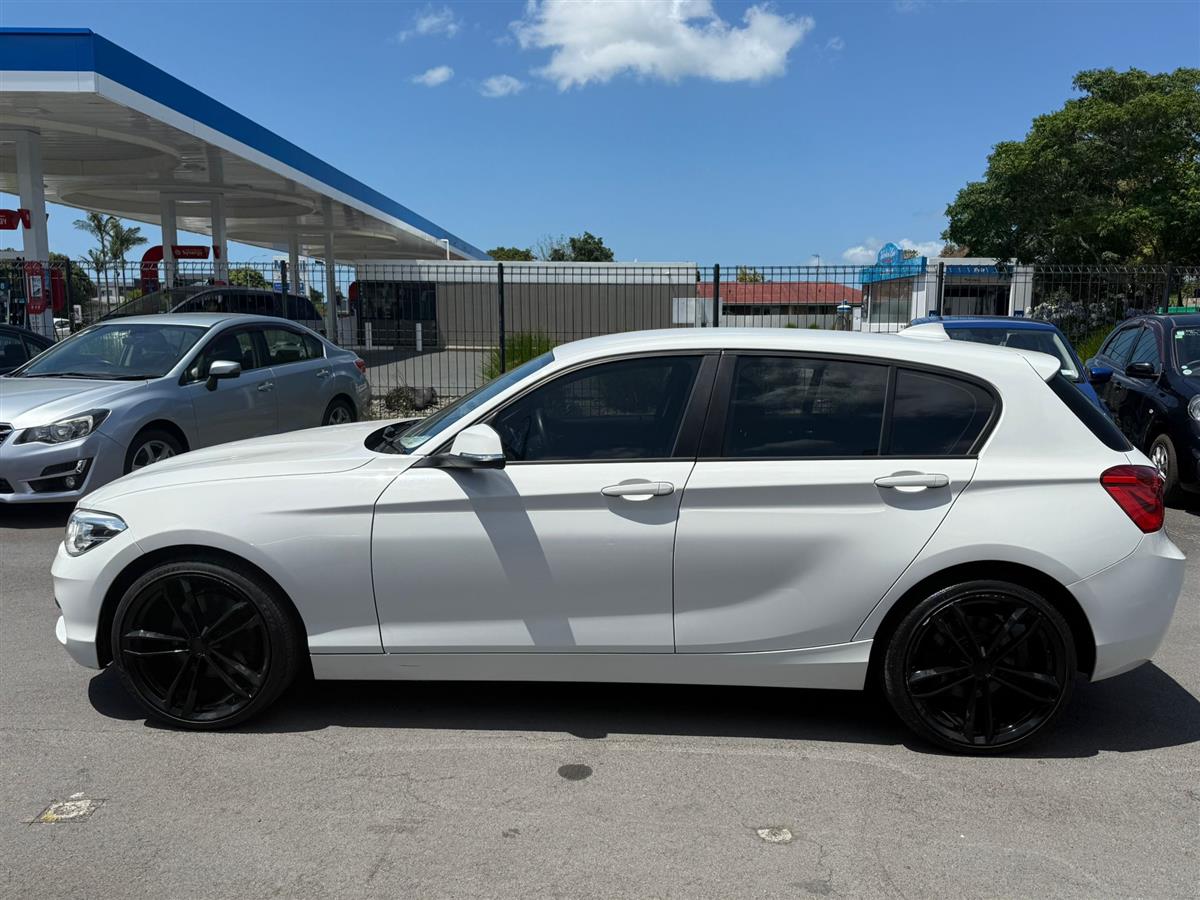 2016 BMW 118i Carousel 7