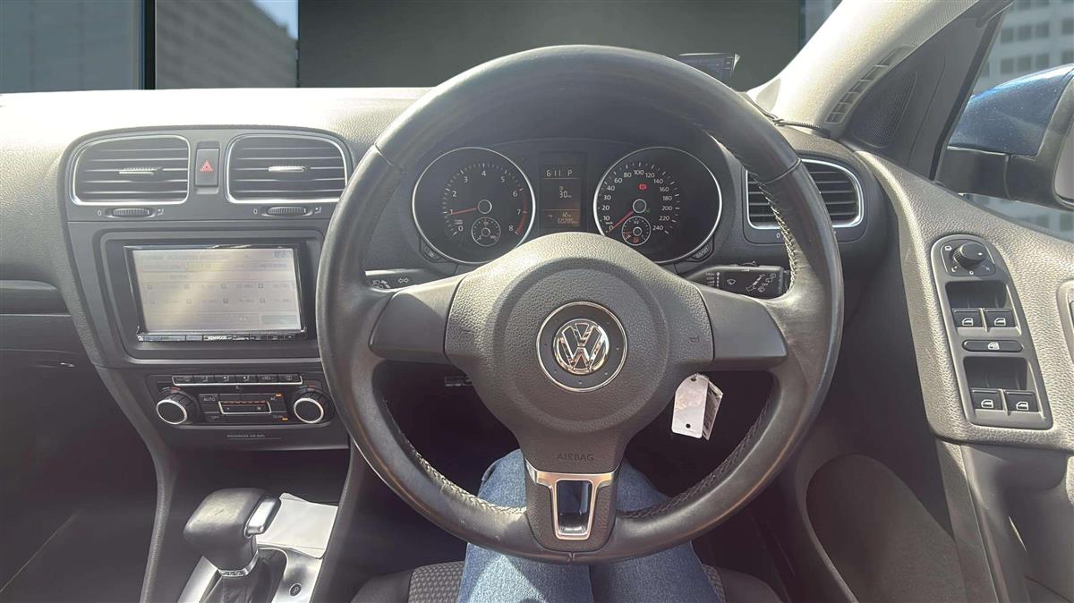 2010 Volkswagen Golf Carousel 4