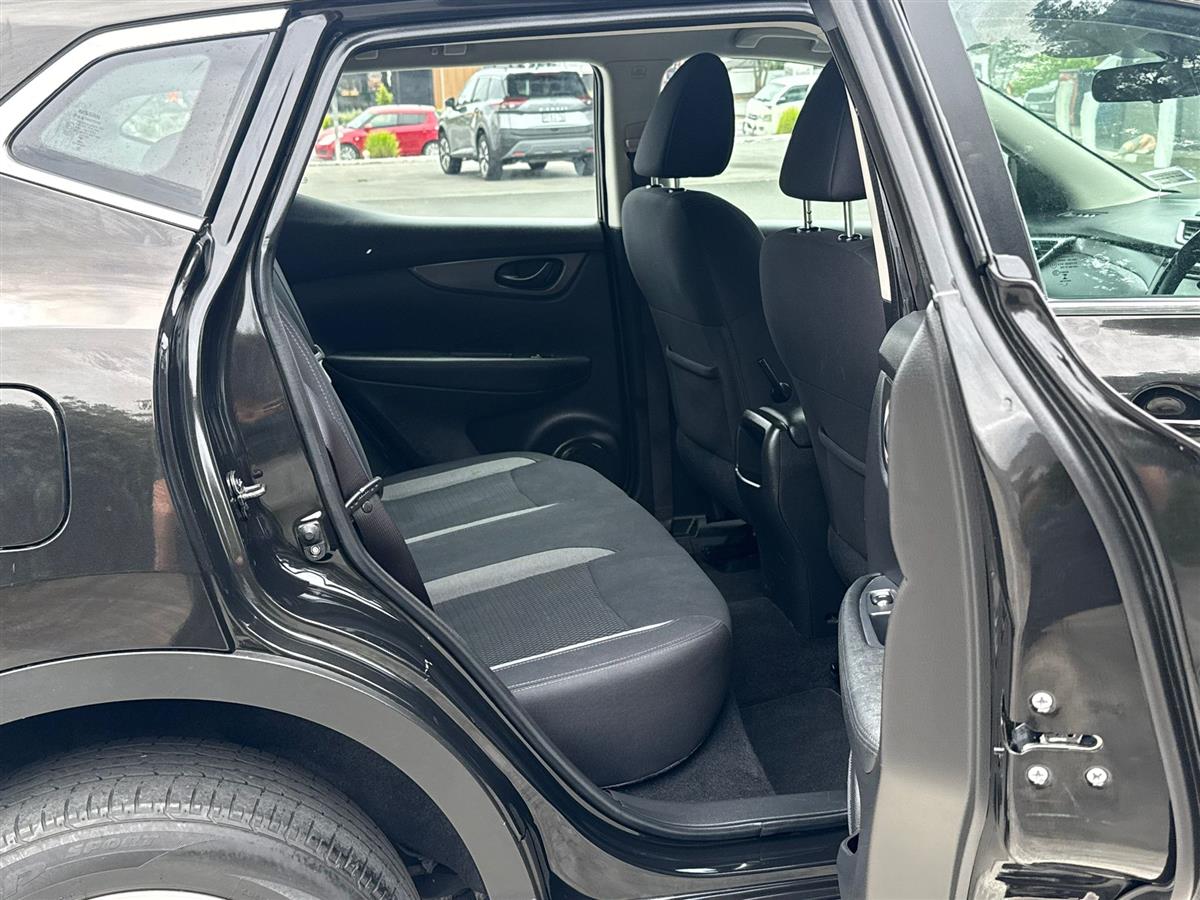 2021 Nissan Qashqai ST 2.0P/CVT Carousel 12