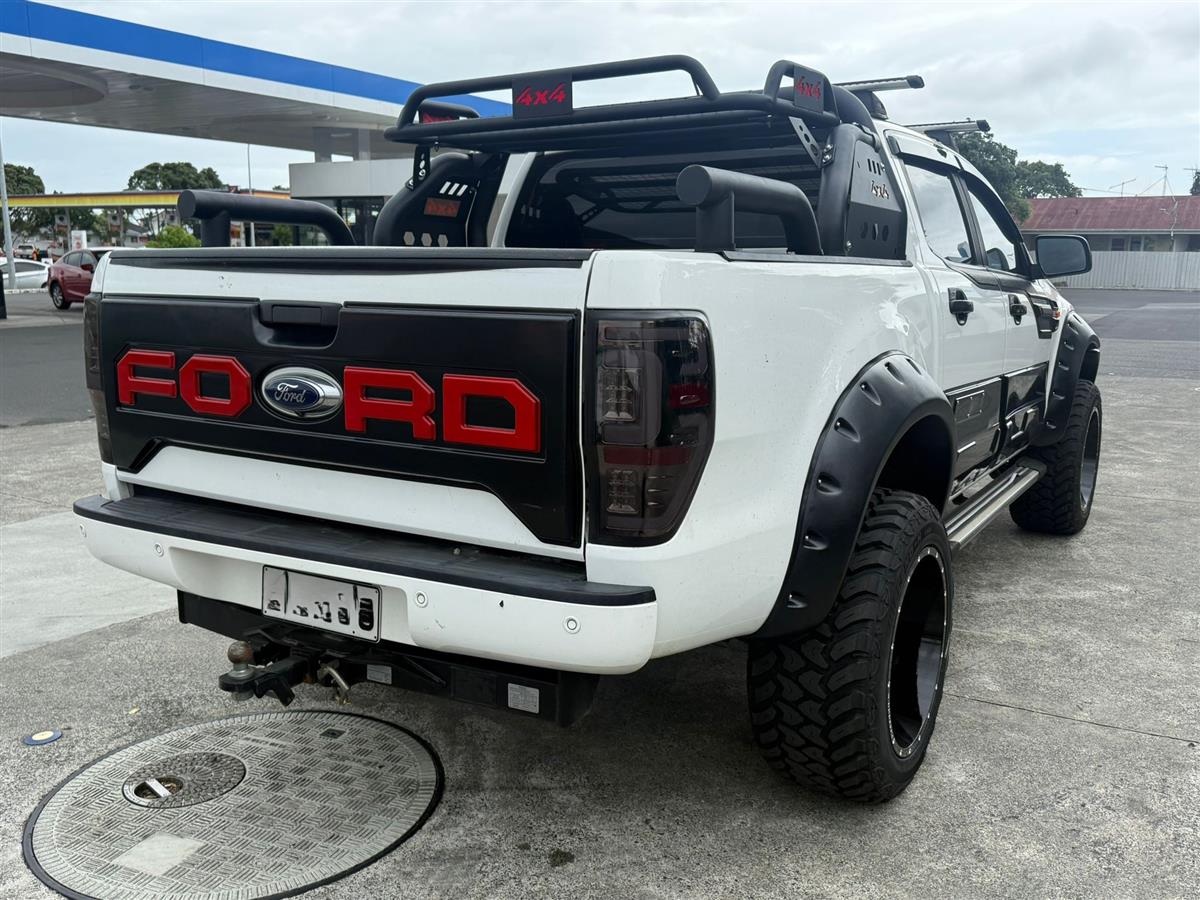 2019 Ford Ranger XL DOUBLE CAB W/S 2. Carousel 5