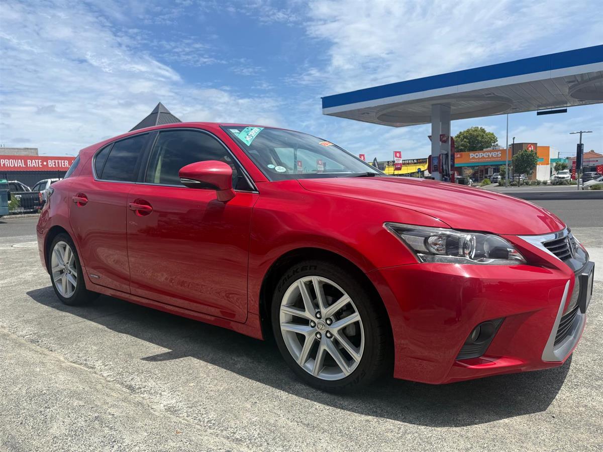 2017 Lexus CT 200h