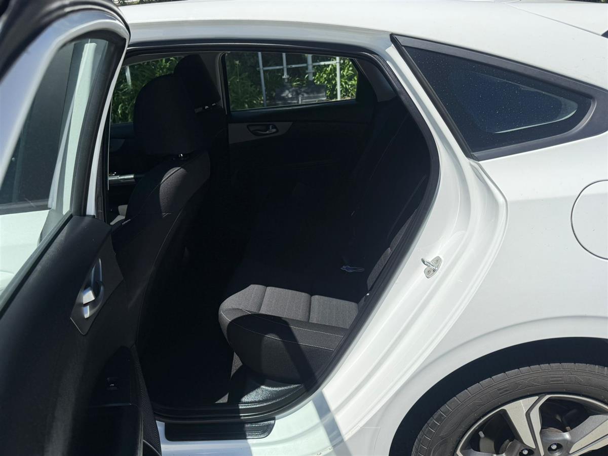 2020 Kia Cerato SX 2.0P/6AT Carousel 9
