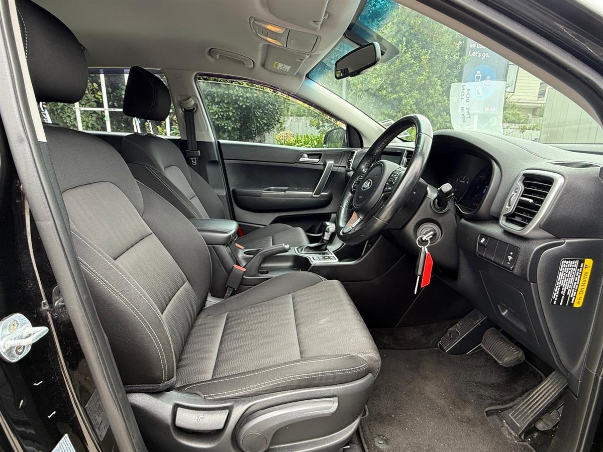 2018 Kia Sportage LX 2.0D/4WD/6AT Carousel 14