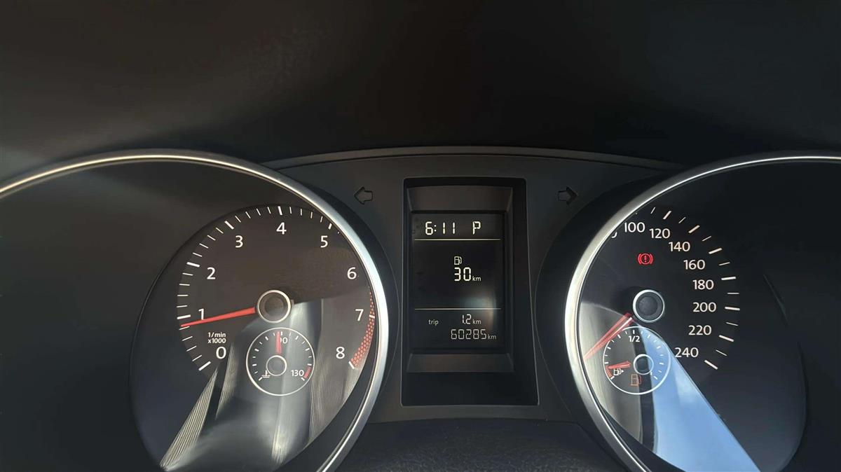 2010 Volkswagen Golf Carousel 6