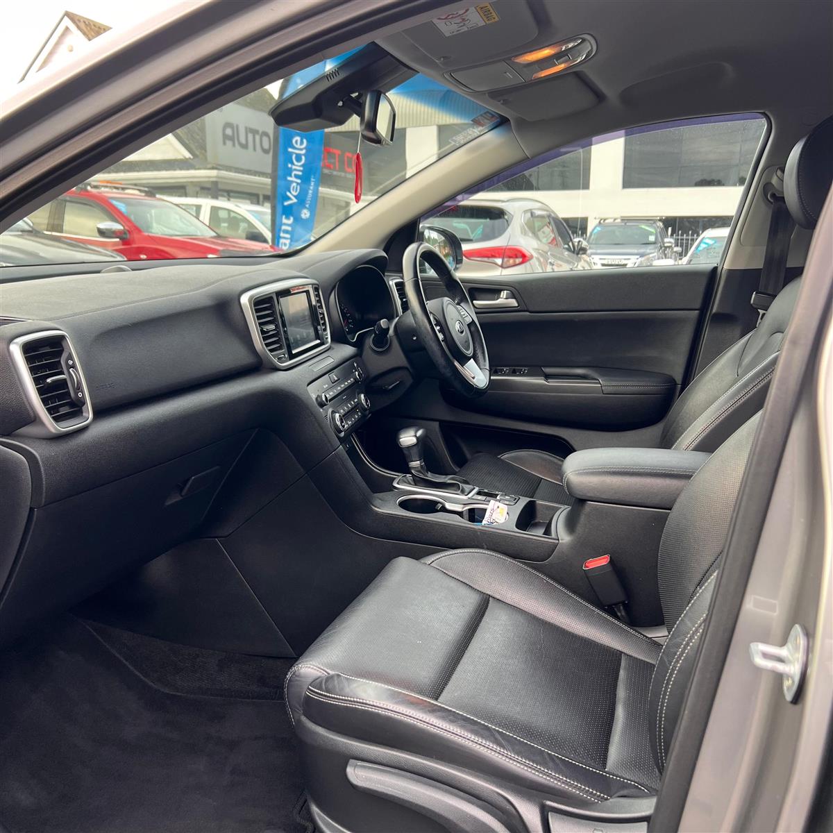 2019 Kia Sportage EX 2.4P/4WD/6AT Carousel 12